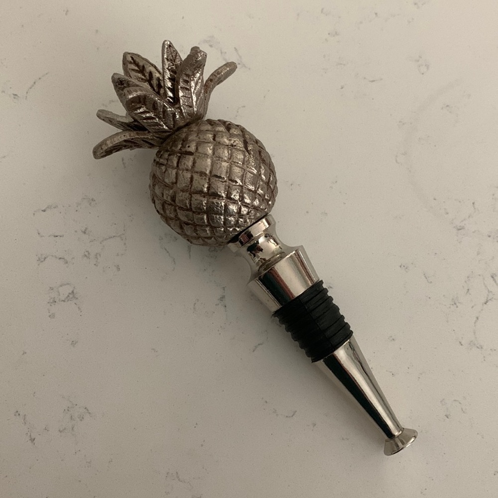 Pineapple Wine Stopper